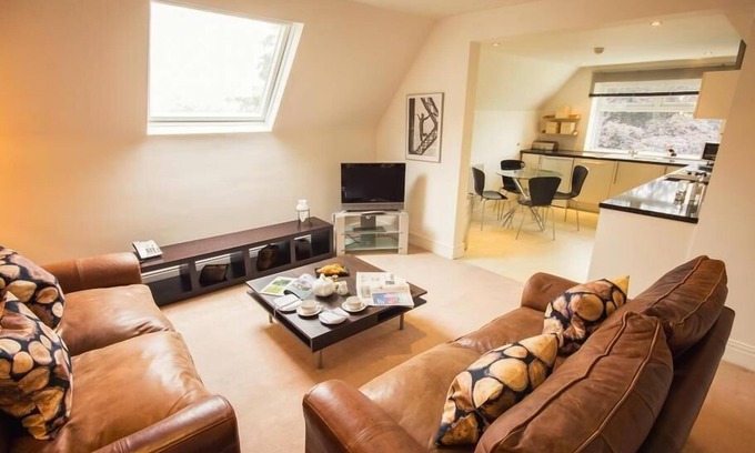 Gateshead Apartamento | Apartamento-De Lujo-Baño con bañera-Vista al Jardín