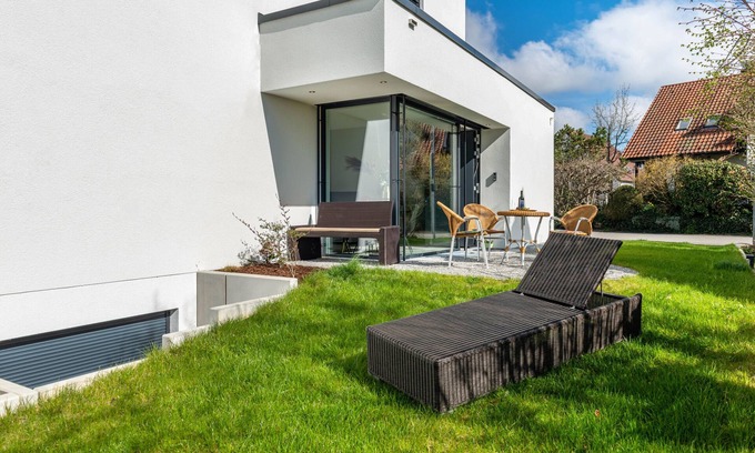 Radolfzell am Bodensee Apartamento | Apartamento 'Design Mettnaublick' con vistas al lago, terraza privada y Wi-Fi