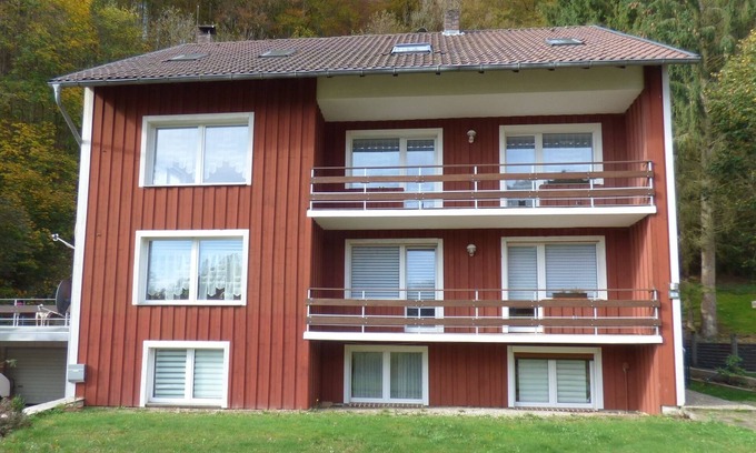 Steina Apartamento | Apartamento directamente en el bosque y ruta de senderismo, con balcón, paz pura, 2-8 pers. , WLan grat.