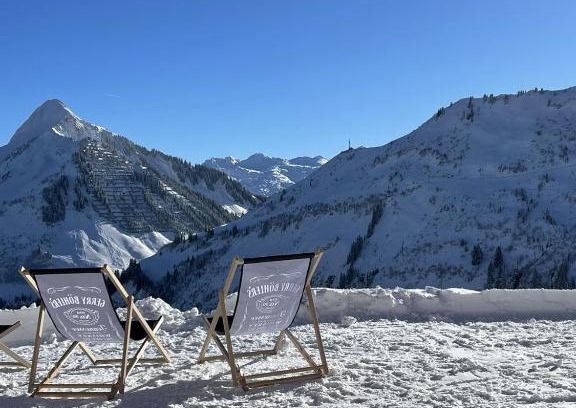Damuels Apartamento | Apartment direkt an der Piste