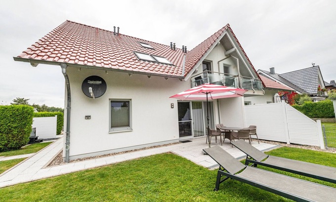 Muritz Apartamento | Apartamento 'Domizil Eden - Erdgeschoss' con terraza privada, jardín privado y Wi-Fi
