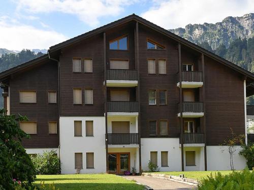 Engelberg Apartamento | Apartment Dorfstrasse 53c by Interhome