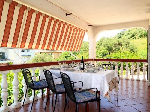 Rab Apartamento | Apartment Dorka-2 by Interhome