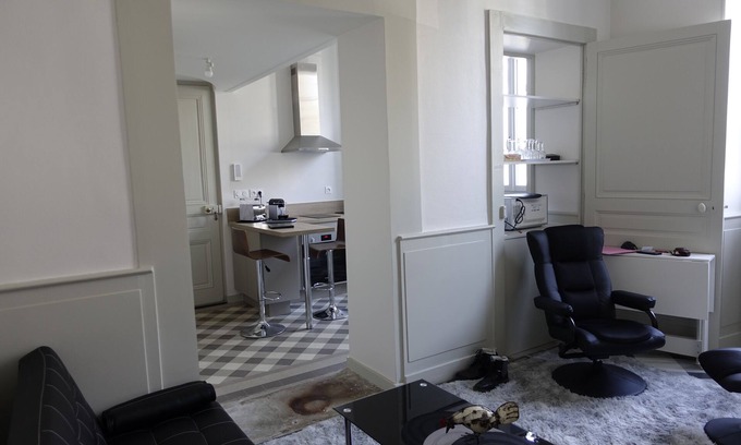 Lons-le-Saunier Apartamento | Apartment du Puits Salé