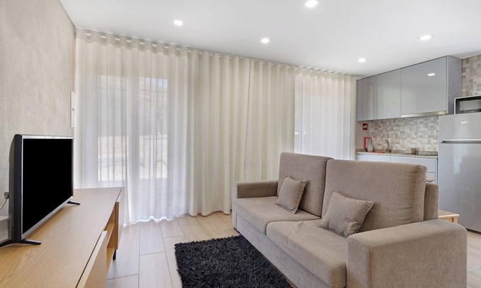 Vilar da Veiga Apartamento | Apartamento 'E' con vistas a la montaña, Wi-Fi y aire acondicionado