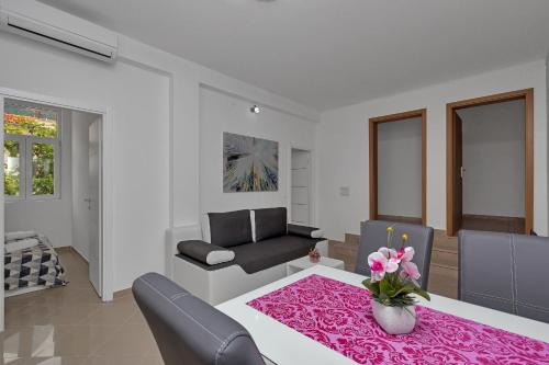Makarska Old Town Apartamento | apartment EASY