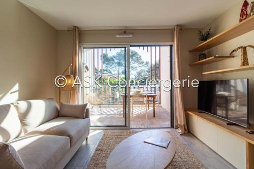 La Croix-Valmer Apartamento | Apartment EDEN, AC, pool and beach at 500M