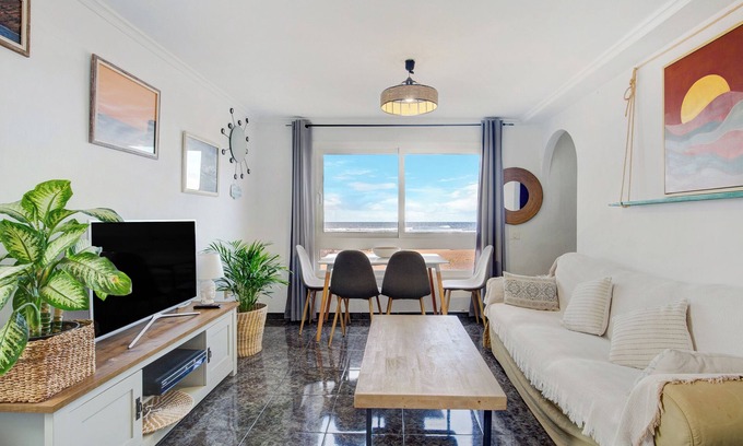 El Cotillo Apartamento | Apartamento 'El Cotillo Mar Beach' con vistas al mar, terraza y Wi-Fi