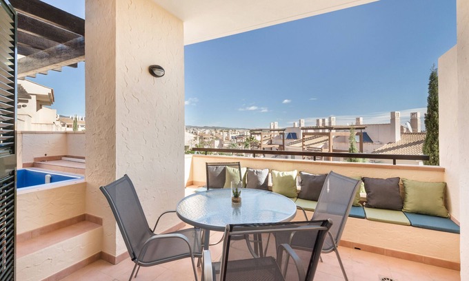 Fuente Álamo de Murcia Apartamento | Apartamento 'El Oasis Martinica 4 2 A' con vistas a la montaña, Wi-Fi y aire acondicionado.