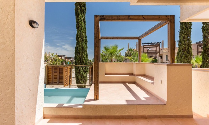 Fuente Álamo de Murcia Apartamento | Apartamento 'El Oasis Martinica 8 Bajo A' con piscina compartida, Wi-Fi y aire acondicionado.