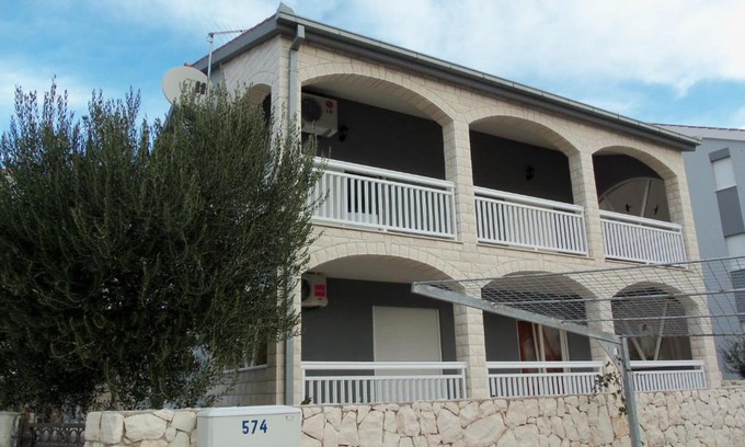 Okrug Gornji Apartamento | Apartment Elena