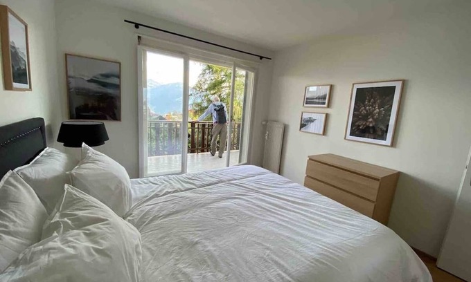 Randogne Apartamento | Apartment Elysée 4 Crans Montana Switzerland. Ski, hike, golf, sun, lakes