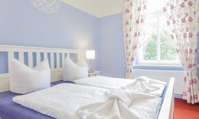 Colditz Apartamento | Apartamento-Baño con ducha-Burg Mildenstein
