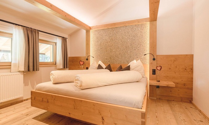 Valle di Casies Apartamento | Apartamento 'Erle' con vistas a la montaña, terraza compartida y Wi-Fi