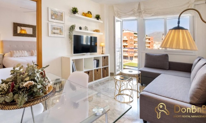 Las Lagunas Apartamento | Apartamento con piscina y parking privado cerca de Aqua Mijas