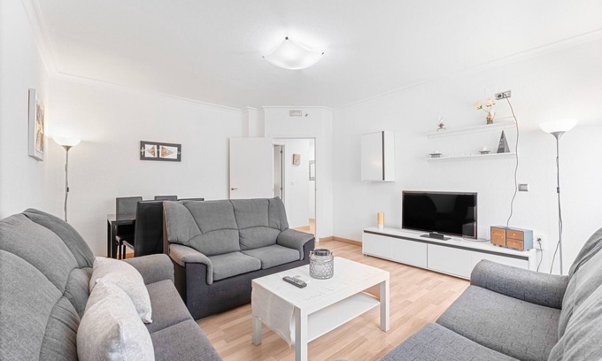 San Pedro del Pinatar Apartamento | Apartamento 'Salinas De San Pedro Del Pinatar' con Wi-Fi y aire acondicionado