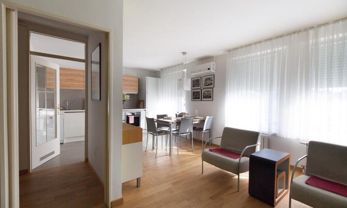 Bezigrad District Apartamento | Apartment Eva Tour As Ljubljana