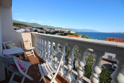 Novi Vinodolski Apartamento | Apartment Evelin