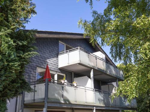 Warwerort Apartamento | Apartment Fasan by Interhome