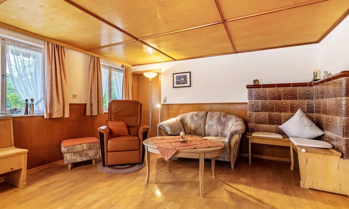 Muehlenbach Apartamento | Apartamento 'Ferienwohnung Zum Pavillon' con terraza privada y Wi-Fi