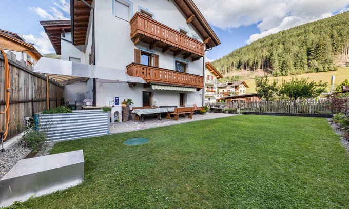 Campolasta Apartamento | Apartamento 'Ferienwohnung Ainhauser' con vistas a la montaña, balcón y Wi-Fi