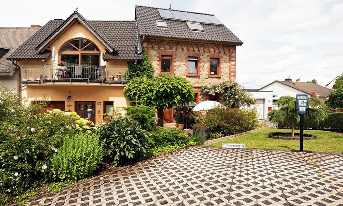 Eitelborn Apartamento | Apartamento 'Ferienwohnung Lilly' con terraza privada y Wi-Fi
