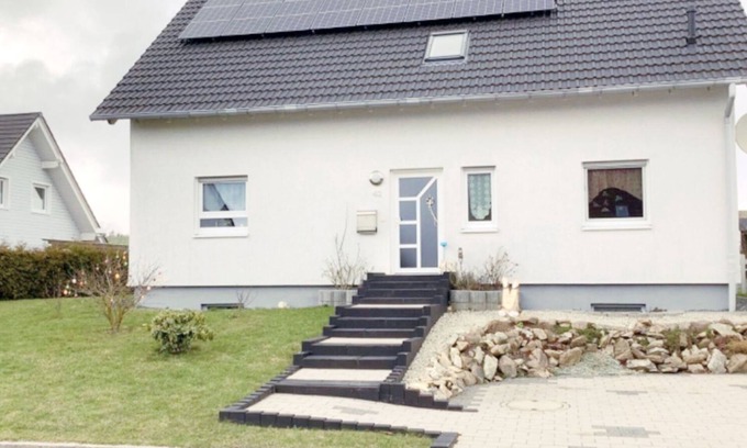 Muenchberg Apartamento | Apartamento 'Ferienwohnung Tor Zur Natur' con vistas a la montaña, balcón y Wi-Fi
