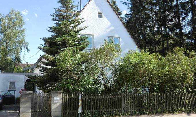 Munchen District Apartamento | Apartamento 'Ferienwohnung Fischer' con terraza privada, jardín compartido y Wi-Fi