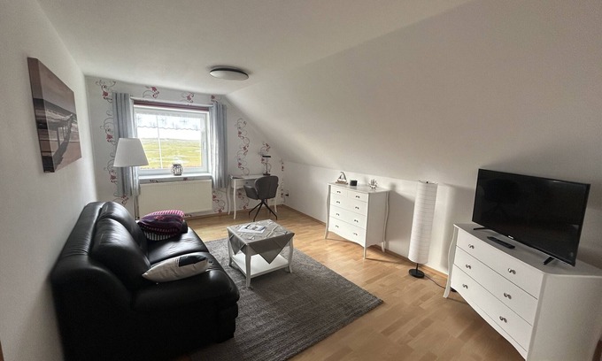 Hallig Langeneß Apartamento | Apartamento 'Ferienwohnung Klar Kimming' con terraza compartida, jardín compartido y Wi-Fi