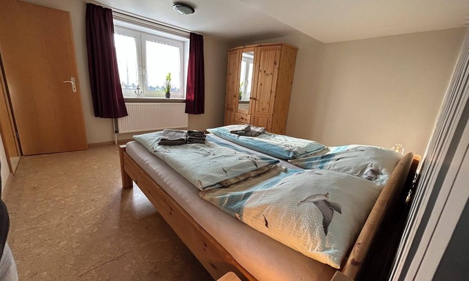 Hallig Langeneß Apartamento | Apartamento 'Ferienwohnung Helgoland' con vistas al mar, terraza compartida y Wi-Fi