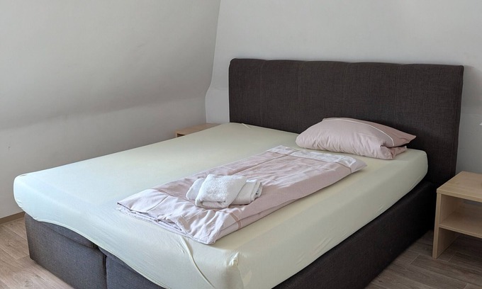 Ansbach Apartamento | Apartamento 'Ferienwohnung Beck' con balcón y Wi-Fi