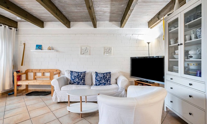 Rodenas Apartamento | Apartamento 'Ferienwohnung 1' con jardín compartido, balcón y Wi-Fi