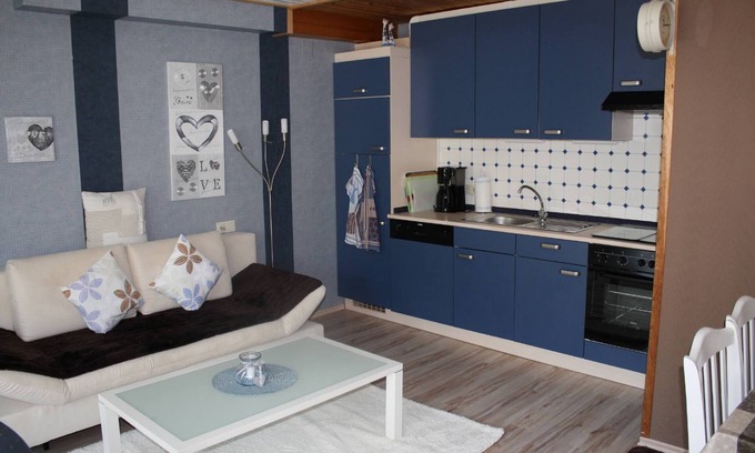Segnitz Apartamento | Apartamento 'Ferienwohnung Leipold' con terraza privada, jardín privado y Wi-Fi