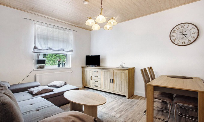 Ortsmitte Apartamento | Apartamento 'Fewo In Schustes' con terraza privada y Wi-Fi