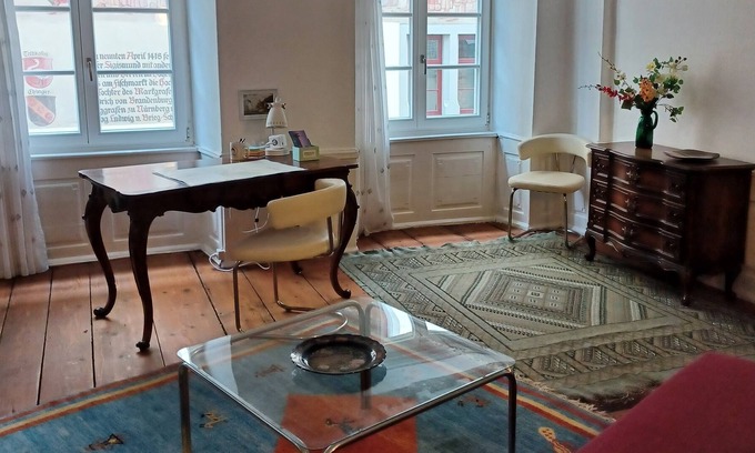 Altstadt Apartamento | Apartment 'Fewo Wilde Frau' with Balcony and Wi-Fi