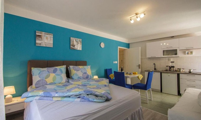 Komiza Apartamento | Apartment Filomena in the center
