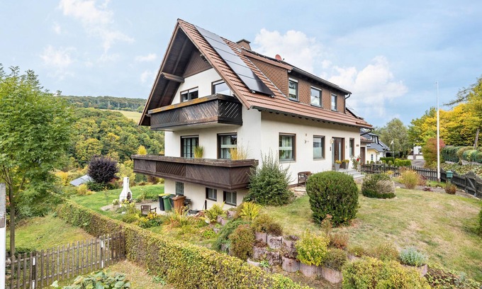 Heringhausen Apartamento | Apartamento 'Fischer' con vistas a la montaña, terraza privada y Wi-Fi