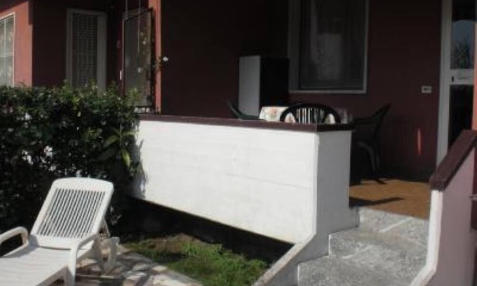 Fiumaretta Apartamento | Apartment Fiumaretta sea 2