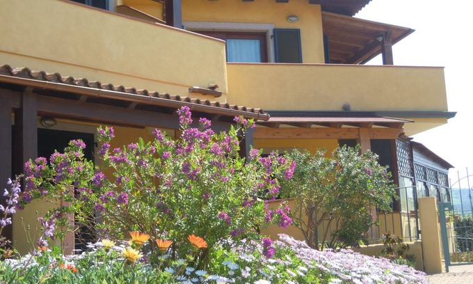 Lu Bagnu Apartamento | Ático con gran porche y una increíble vista del Golfo.