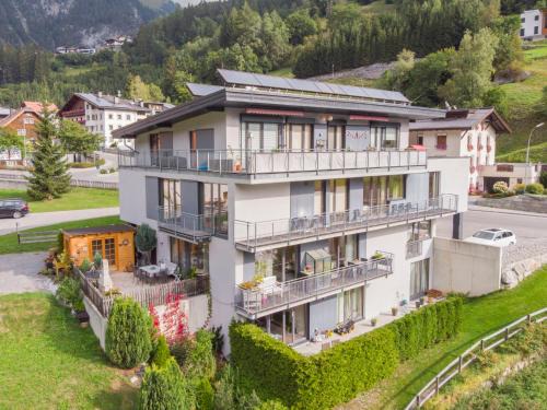 Flirsch Apartamento | Apartment Flirscherblick by Interhome
