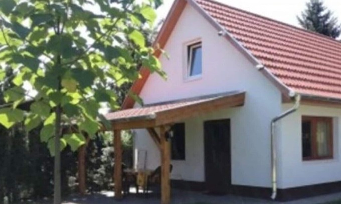 Tiszafured Casa | Apartamento Főnix ,, cerca de la Puszta