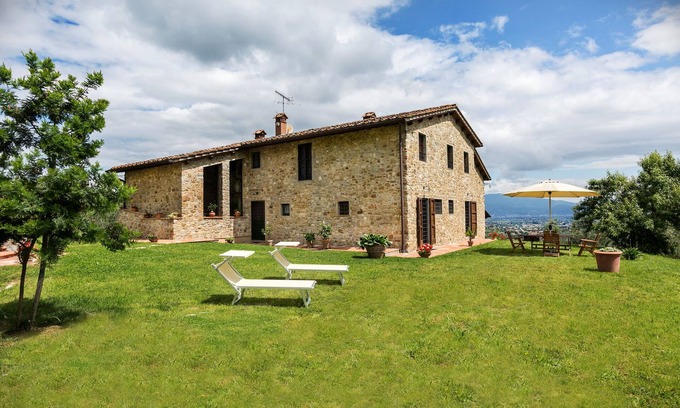Quarrata Villa | Apartamento para hasta 6 personas con piscina privada