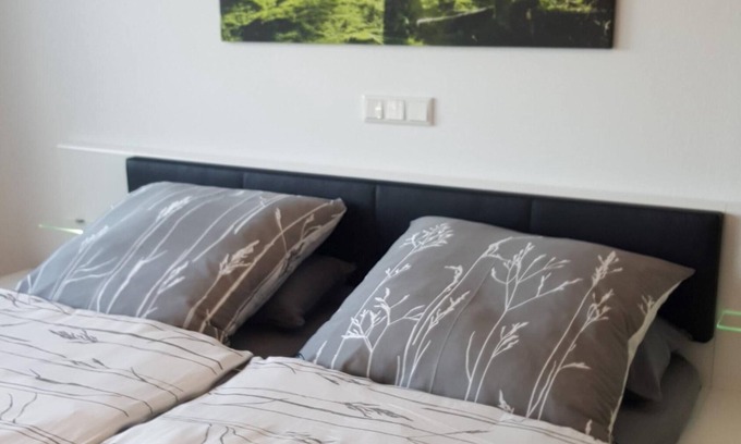 Schmallenberg Casa | La previsión del apartamento. Magnífica vista sobre los tejados desde ...