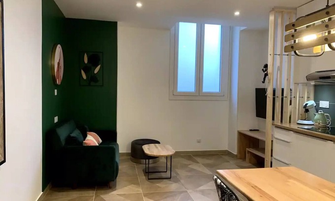Nogent Village Apartamento | Apartment F2 La Savane in Le Perreux-sur-Marne