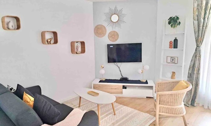 Le Plessis-Robinson Apartamento | Apartment Orly Versailles Street parking Robinson