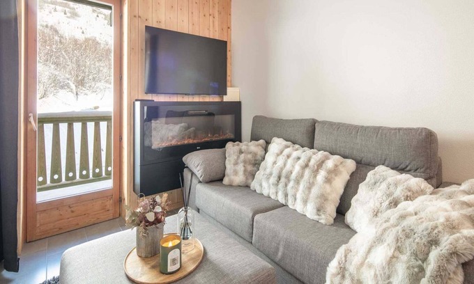 Saint-Sorlin-d'Arves Apartamento | Apartamento en Saint-Sorlin con vistas
