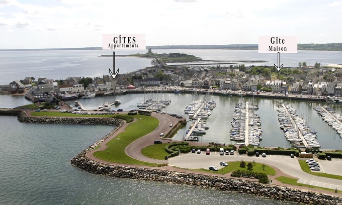 Saint-Vaast-la-Hougue Cabaña | apartamento en el puerto de st vaast con terraza vista al mar clasificada 3 estrellas