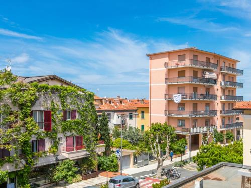 San Vincenzo Apartamento | Apartment Franca by Interhome