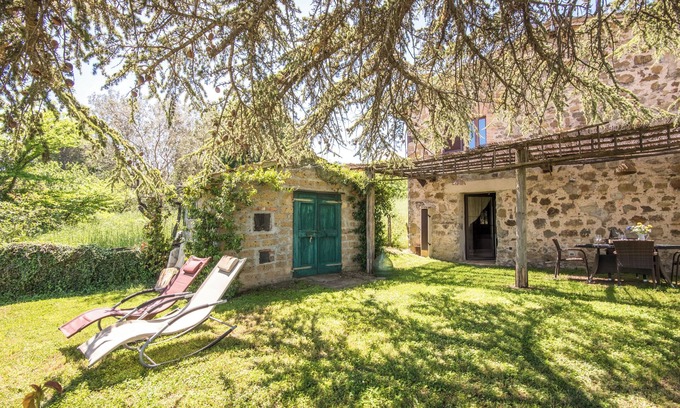 Castiglione d'Orcia Apartamento | Apartamento "Gemma Verde-Tavoleto" con vistas a la montaña, jardín y Wi-Fi