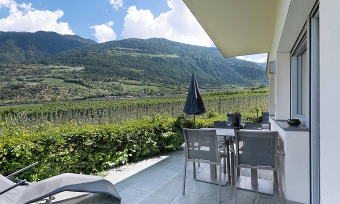 Castelbello-Ciardes Apartamento | Apartamento 'Gala' con vistas a la montaña, terraza privada y Wi-Fi